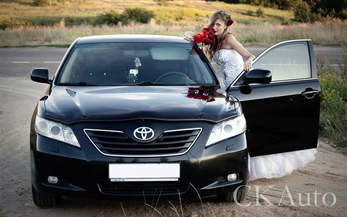 Аренда Toyota Camry 40 на свадьбу Черкассы